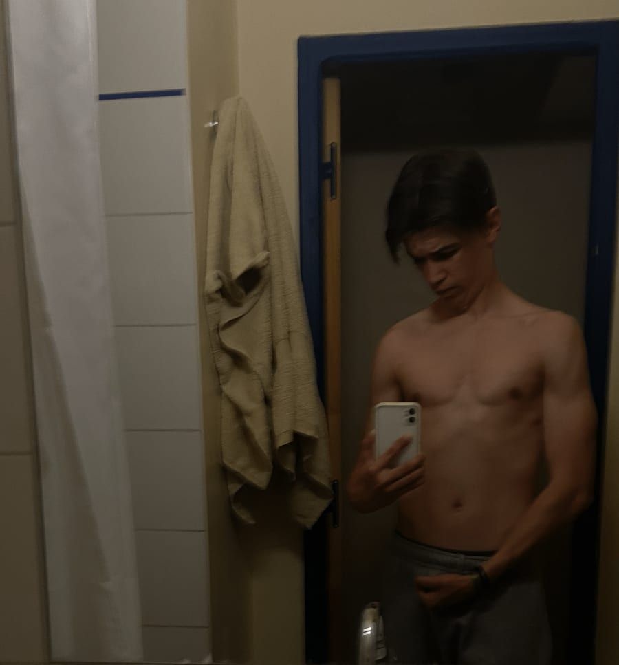 Profil de Ando